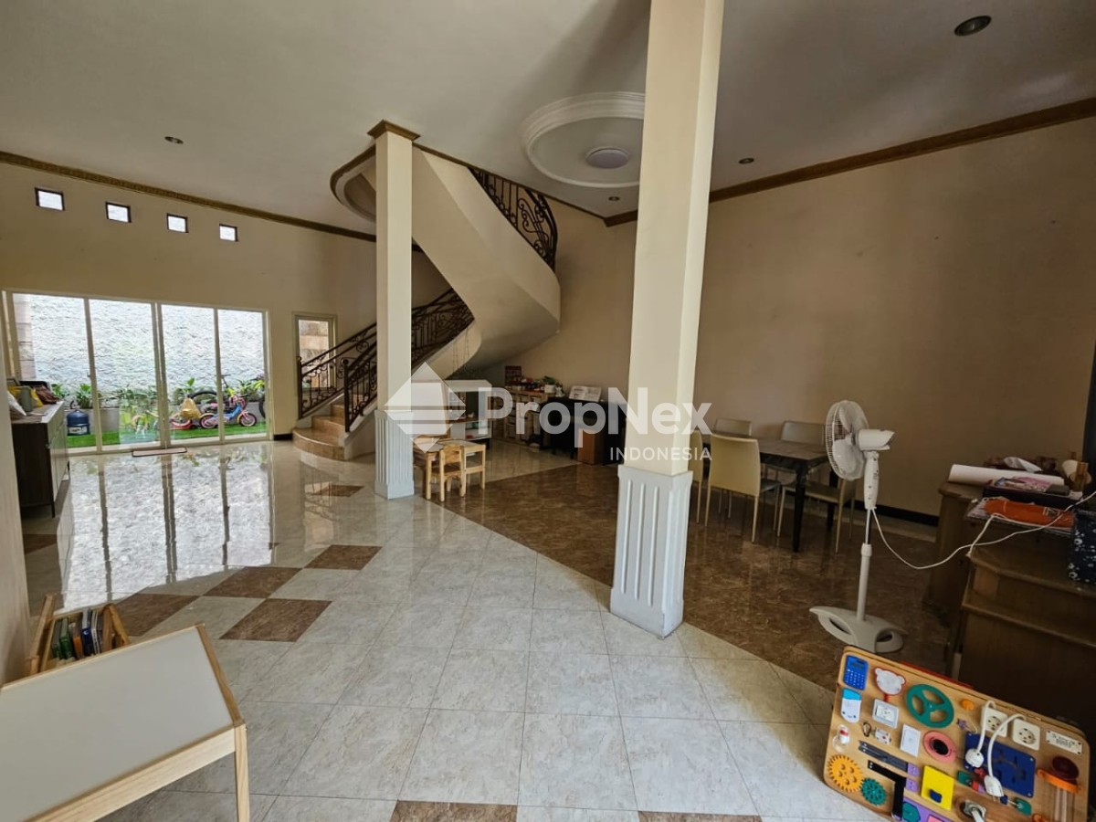Rumah Sutorejo Lokasi Strategis Nilai Investasi Tinggi — foto 6